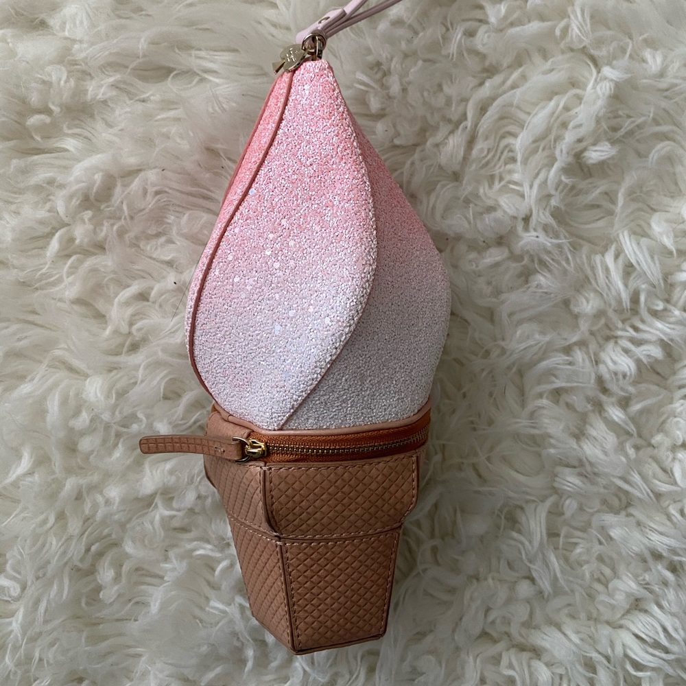 NWOT Kate Spade Ice Cream Cone Wristlet Clutch